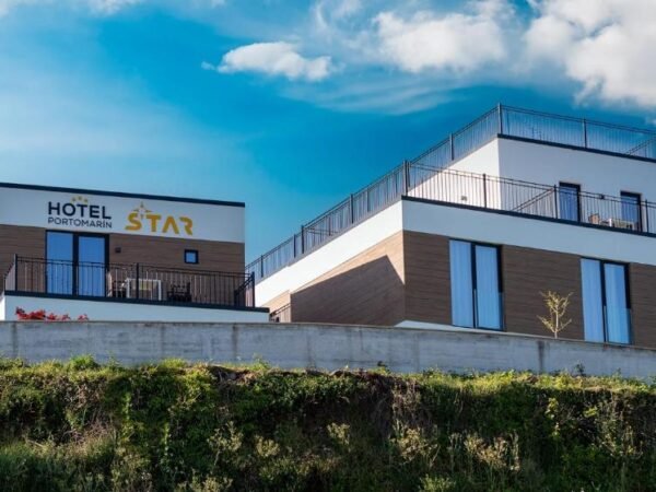 Hotel Portomarín Star